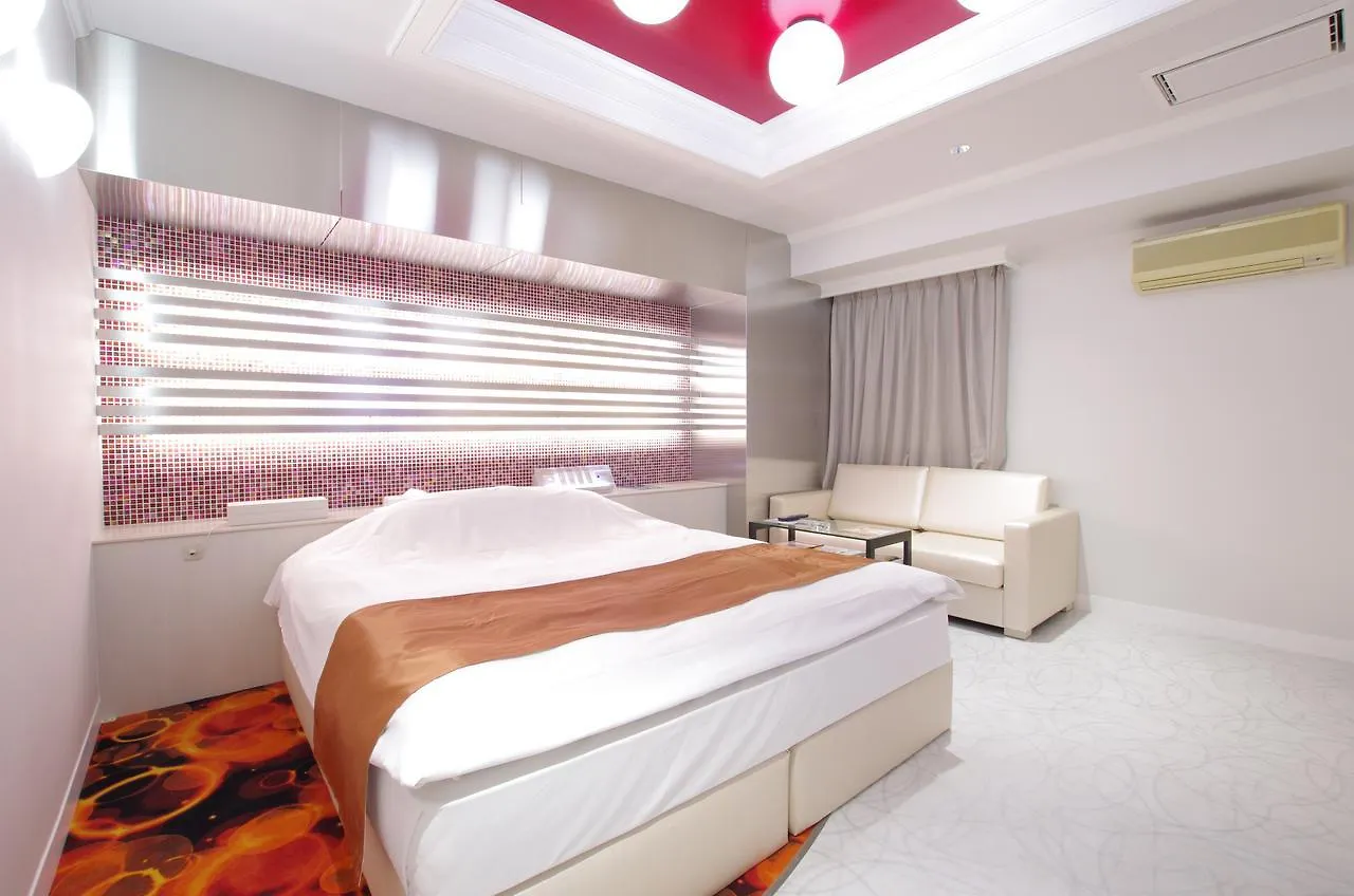 Bluehotel Sju (Adults Only) Sapporo 2*,